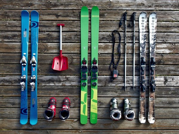 Destockage ski : jusqu'à 80 % de réduction sur du matériel neuf !